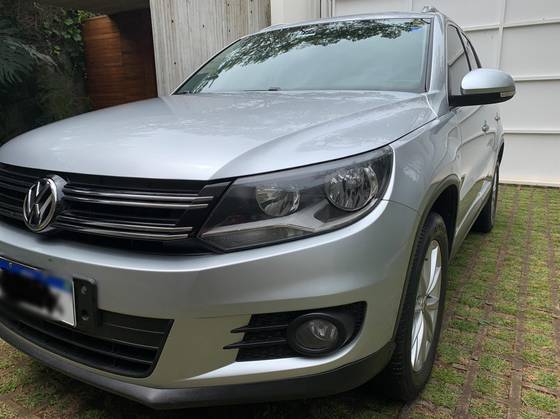 VOLKSWAGEN TIGUAN 2.0 TSI 16V TURBO GASOLINA 4P TIPTRONIC VOLKSWAGEN TIGUAN 2.0 TSI 16V TURBO GASOLINA 4P TIPTRONIC